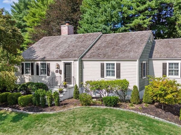 1107 QUEENS WAY, WEST CHESTER, PA 19382