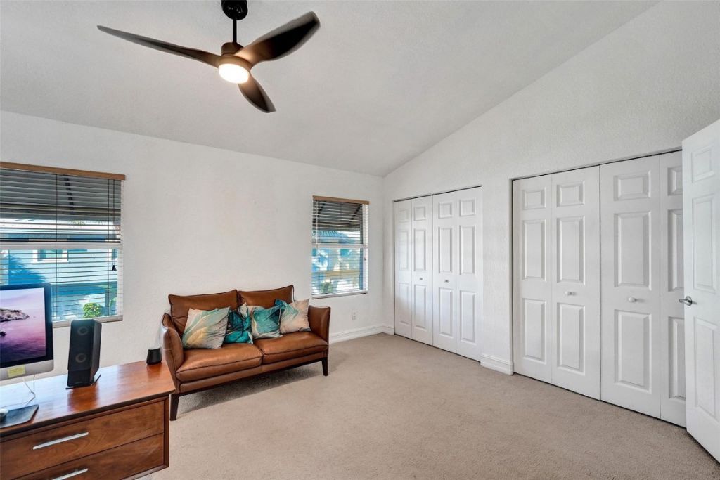 1743 NE 4th Avenue, Fort Lauderdale, FL 33305 Photo