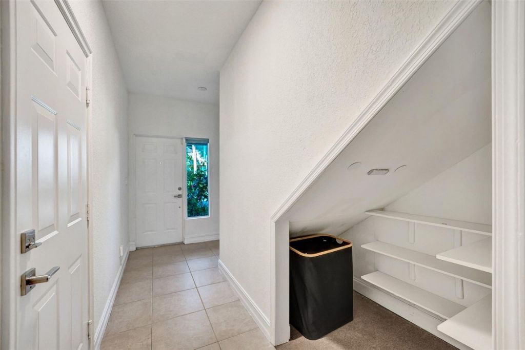 1743 NE 4th Avenue, Fort Lauderdale, FL 33305 Photo