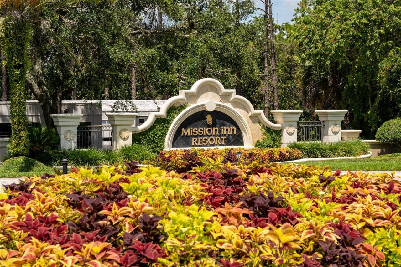 9517 San Fernando Court, Howey in the Hills, FL 34737 Main Photo