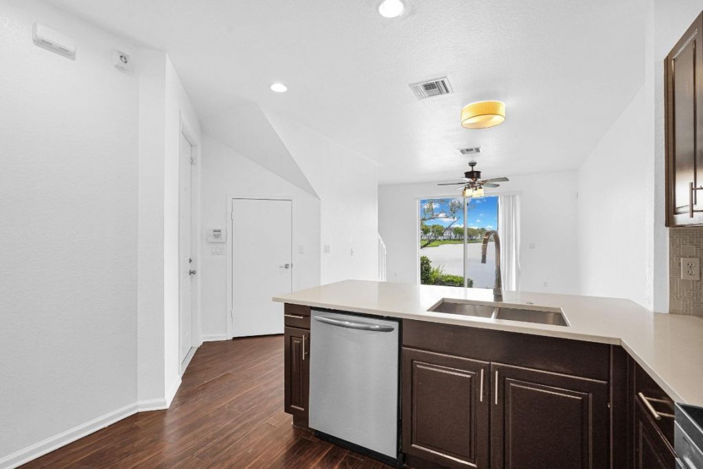 1427 NW 34th Way, Unit 1427, Fort Lauderdale, FL 33311 Photo