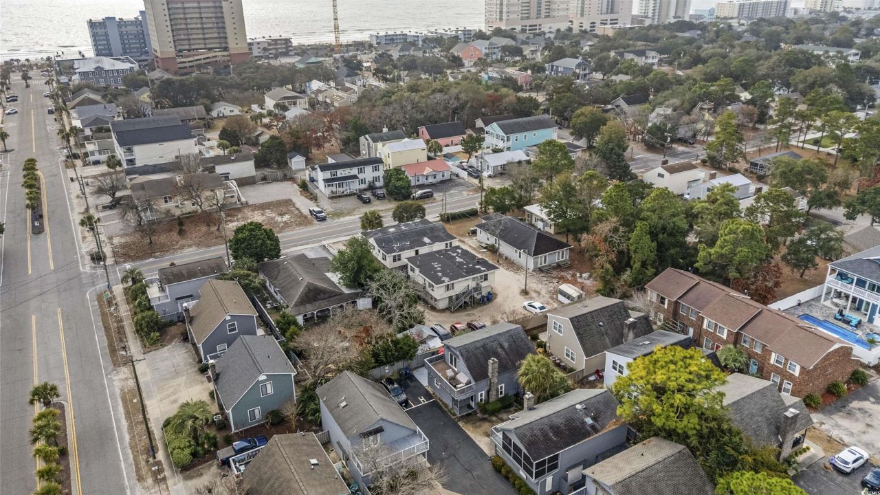 1704 Hillside Dr. S Photo 11