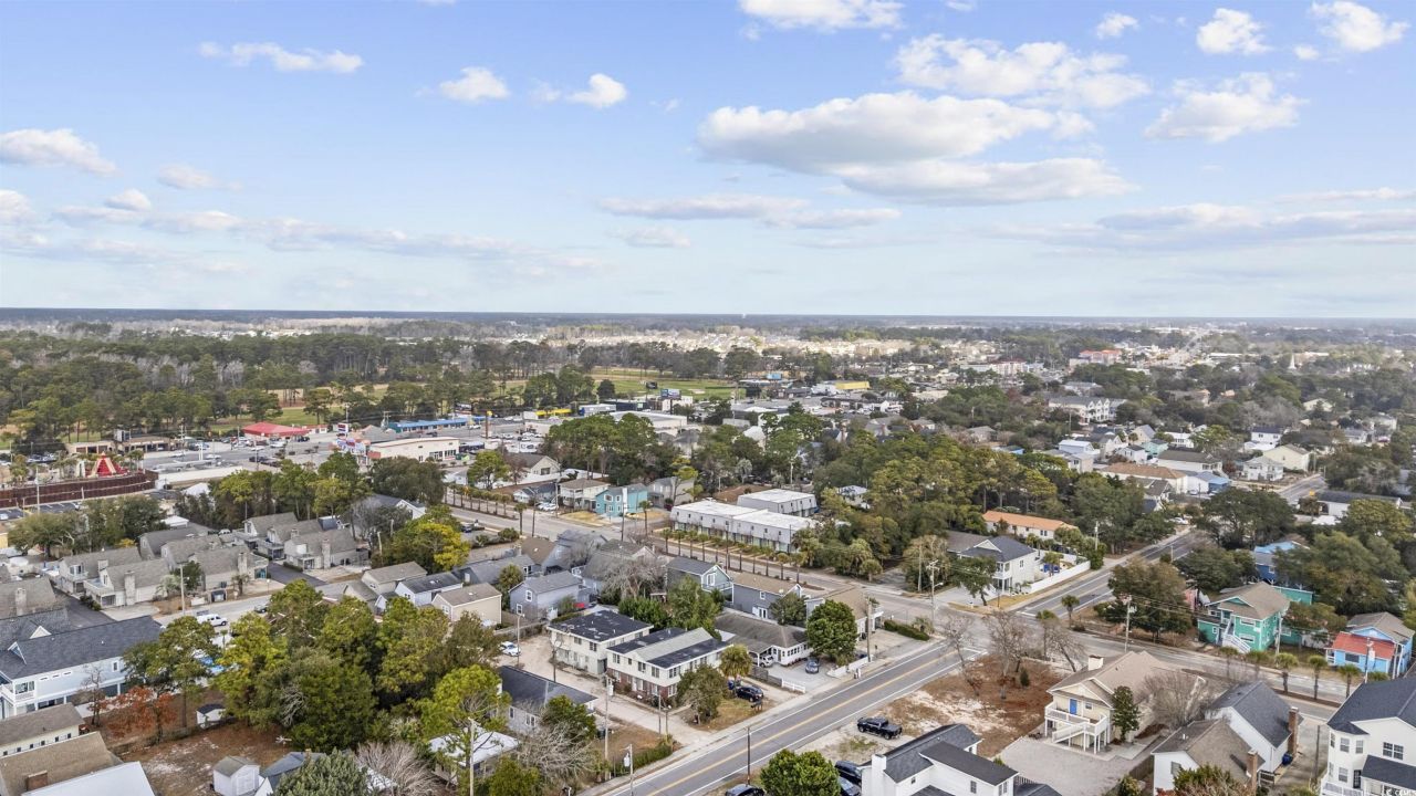 1704 Hillside Dr. S Photo 17