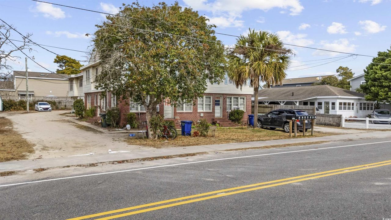 1704 Hillside Dr. S Photo 18