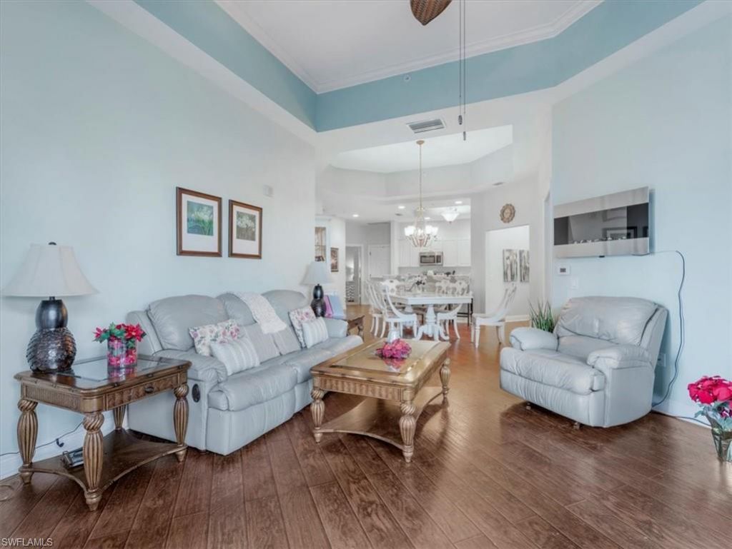 2745 1st St, Unit 305, Fort Myers, FL 33916 Photo