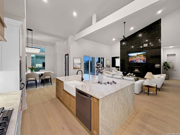 775 Maximino Ridge, Bulverde, TX 78163