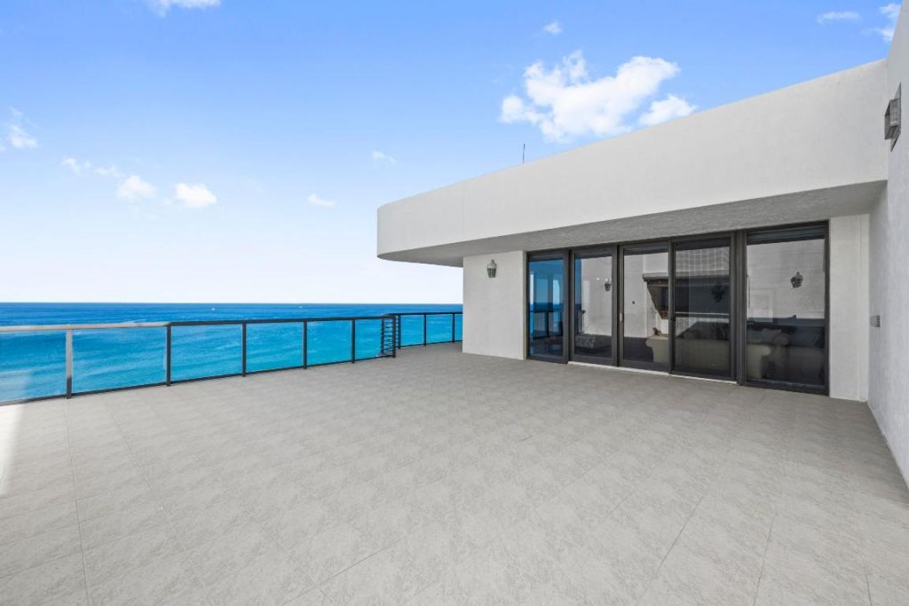 2727 S Ocean Boulevard, Unit Ph1502, Highland Beach, FL 33487 Photo