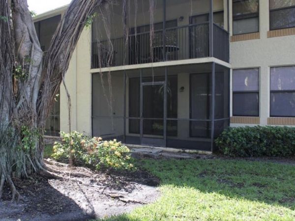 1256 S Military Trail, Unit 911, Deerfield Beach, FL 33442