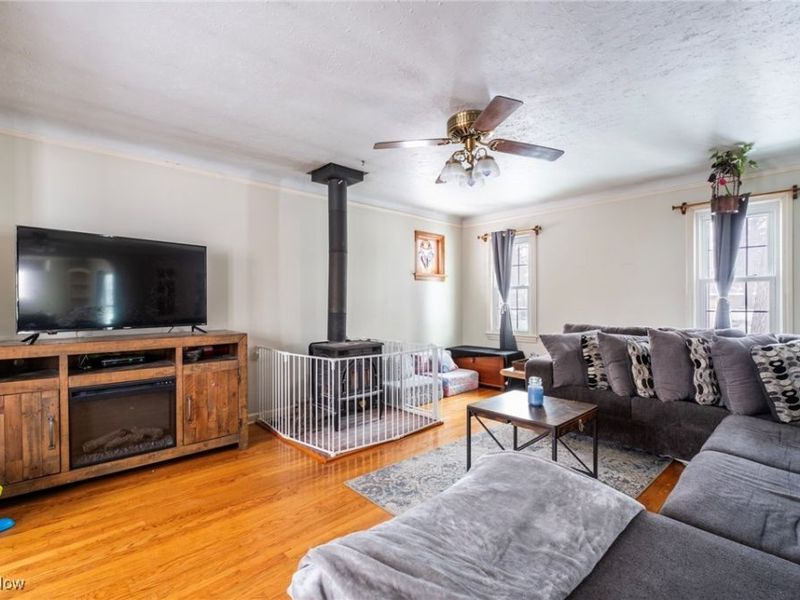 14604 Roxboro Avenue, Cleveland, OH 44111 Photo 6