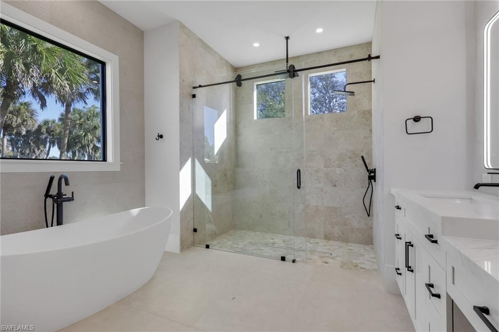 1109 15th St Sw, Naples, FL 34117 Photo