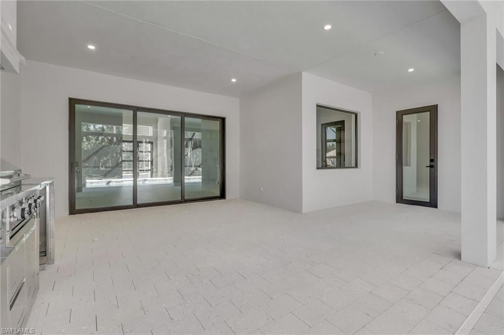 1109 15th St Sw, Naples, FL 34117 Photo