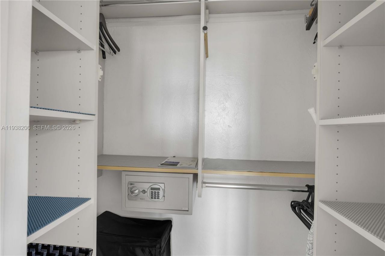 255 W 24th St, Unit 542, Miami Beach, FL 33140 Photo