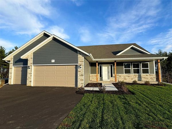 402 Julie Court, Belleville, WI 53508