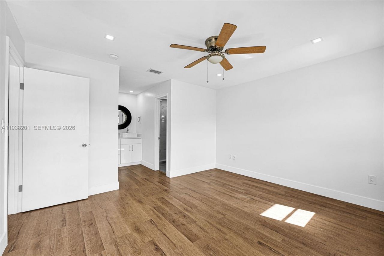 6215 W 24th Ave, Unit 206-7, Hialeah, FL 33016 Photo