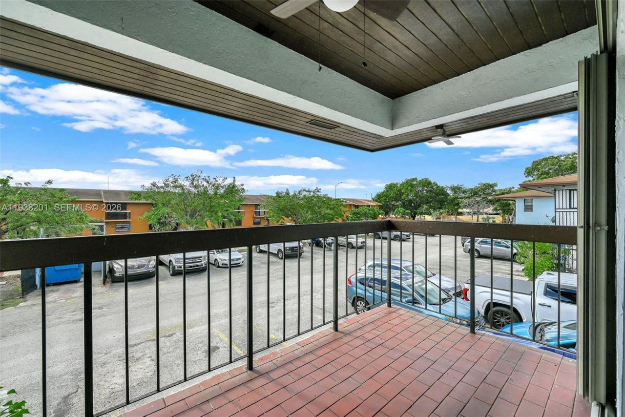 6215 W 24th Ave, Unit 206-7, Hialeah, FL 33016 Photo