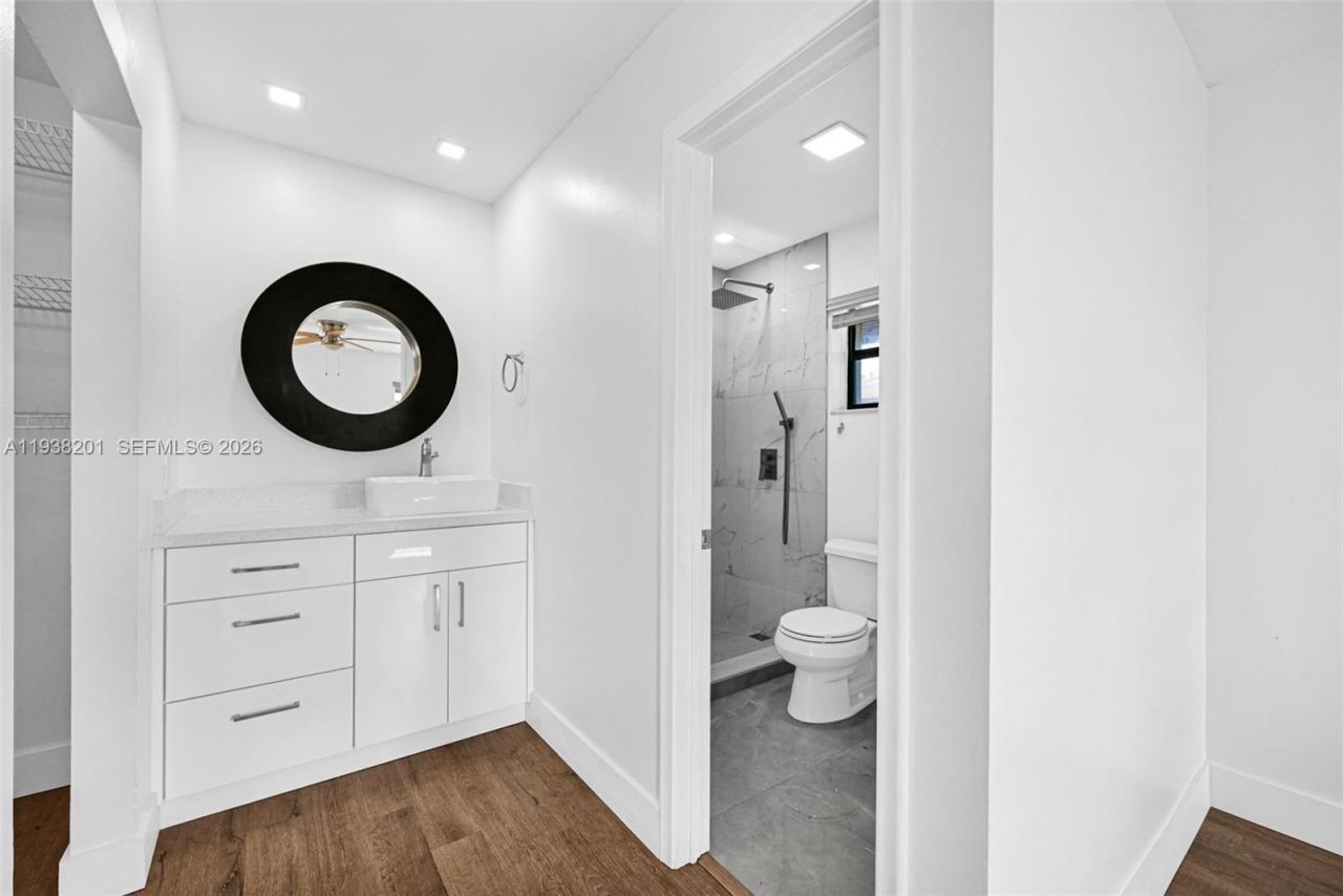 6215 W 24th Ave, Unit 206-7, Hialeah, FL 33016 Photo