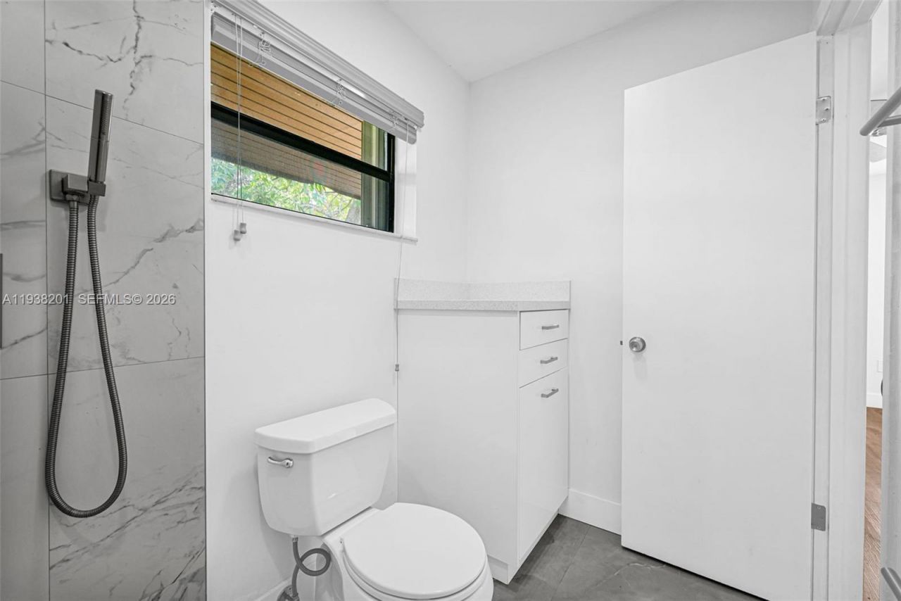 6215 W 24th Ave, Unit 206-7, Hialeah, FL 33016 Photo