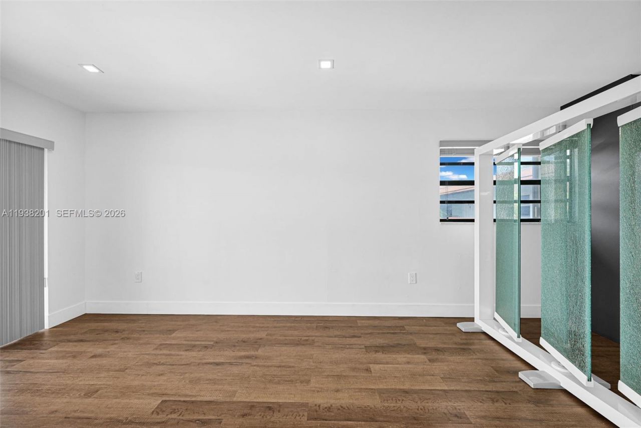 6215 W 24th Ave, Unit 206-7, Hialeah, FL 33016 Photo