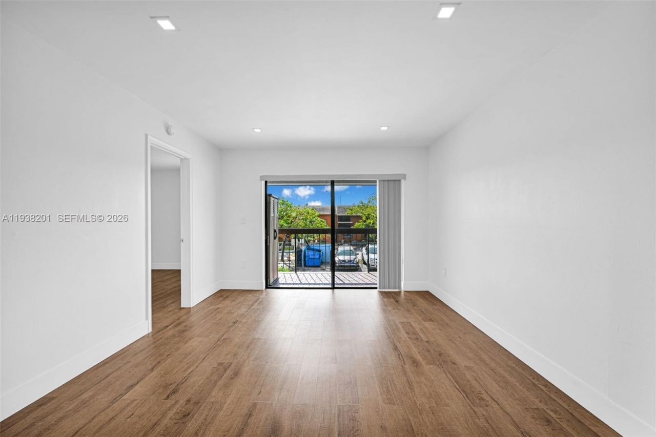 6215 W 24th Ave, Unit 206-7, Hialeah, FL 33016 Photo
