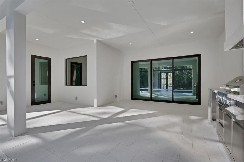 1618 19th St Sw, Naples, FL 34117 Photo