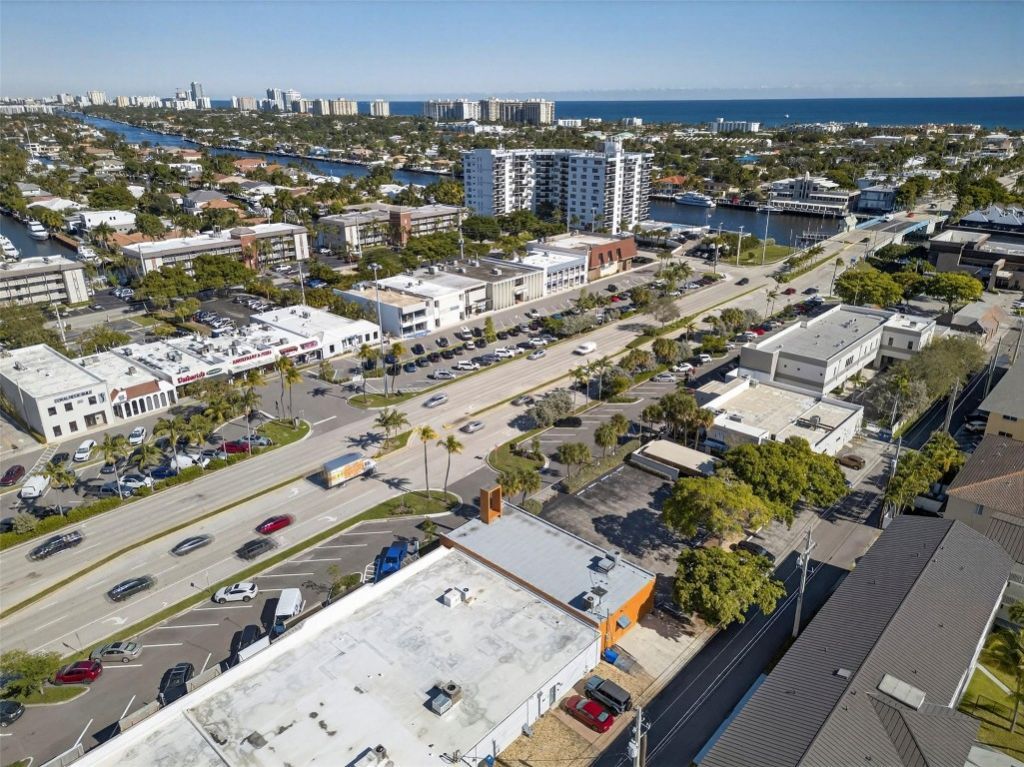 3050 E Commercial Boulevard, Fort Lauderdale, FL 33308 Photo