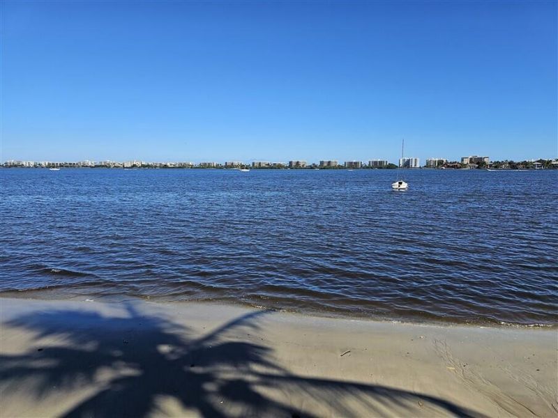 1502 S Lakeside Drive, Unit 118, Lake Worth Beach, FL 33460 Photo