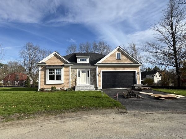 24 Coach Road, Easton, MA 02375