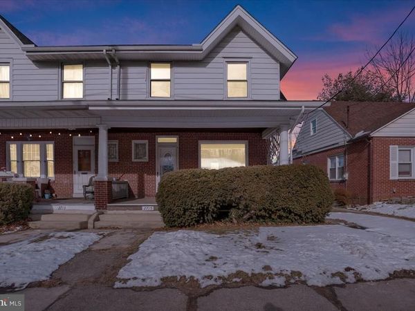 2715 PERKIOMEN AVENUE, READING, PA 19606