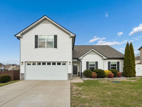 110 Copper Leaf Rd, Murfreesboro, TN 37128