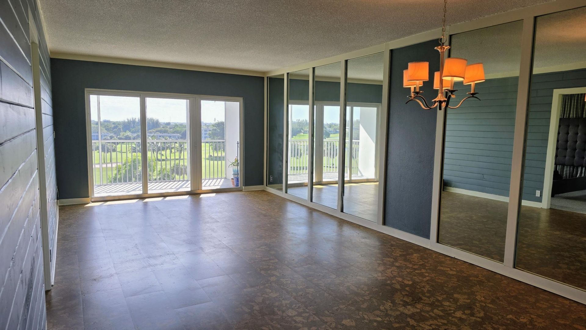 2950 N Palm Aire Drive, Unit 604, Pompano Beach, FL 33069 Photo