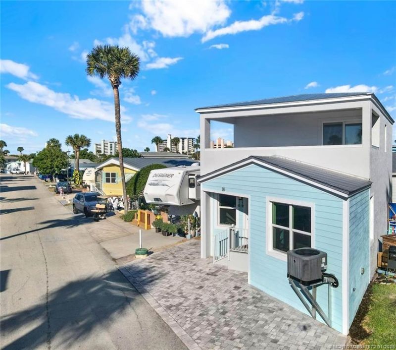 10725 S Ocean Drive, Unit 76, Jensen Beach, FL 34957 Photo