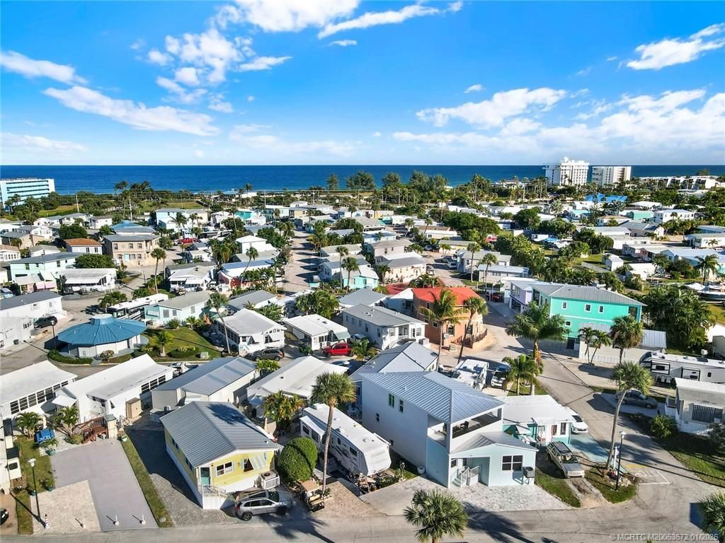 10725 S Ocean Drive, Unit 76, Jensen Beach, FL 34957 Photo