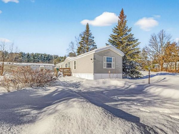 7 PURITAN Lane, Ossipee, NH 03814