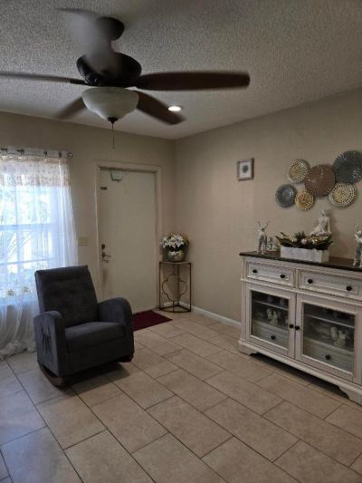 2396 Daphne Drive, West Palm Beach, FL 33415 Photo