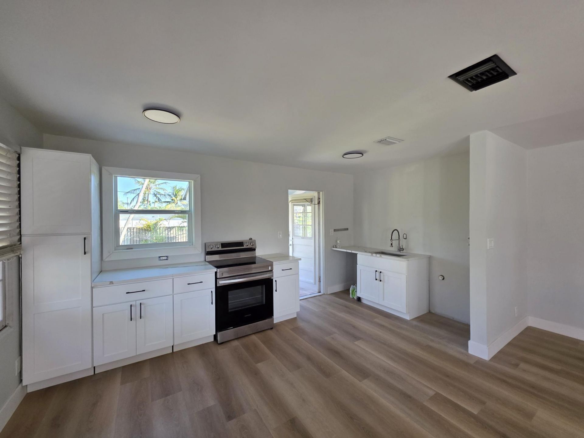 1722 N N Street, Lake Worth Beach, FL 33460 Photo