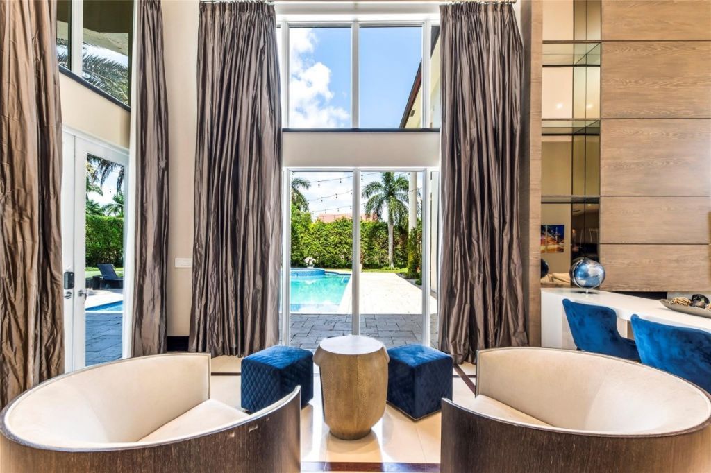 1203 NW 121st Ave, Plantation, FL 33323 Photo