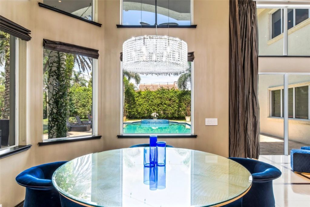 1203 NW 121st Ave, Plantation, FL 33323 Photo