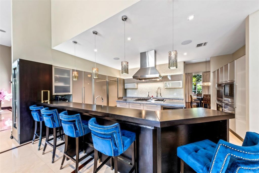 1203 NW 121st Ave, Plantation, FL 33323 Photo