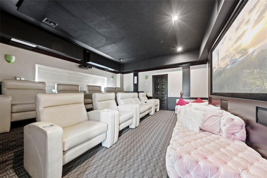 1203 NW 121st Ave, Plantation, FL 33323 Photo