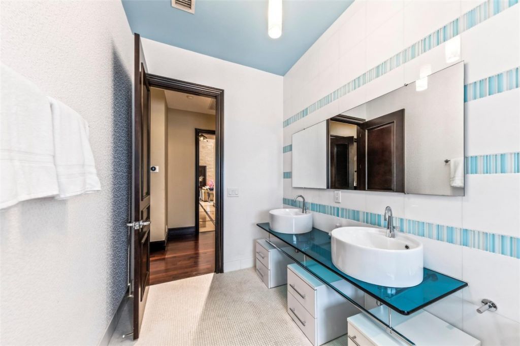 1203 NW 121st Ave, Plantation, FL 33323 Photo