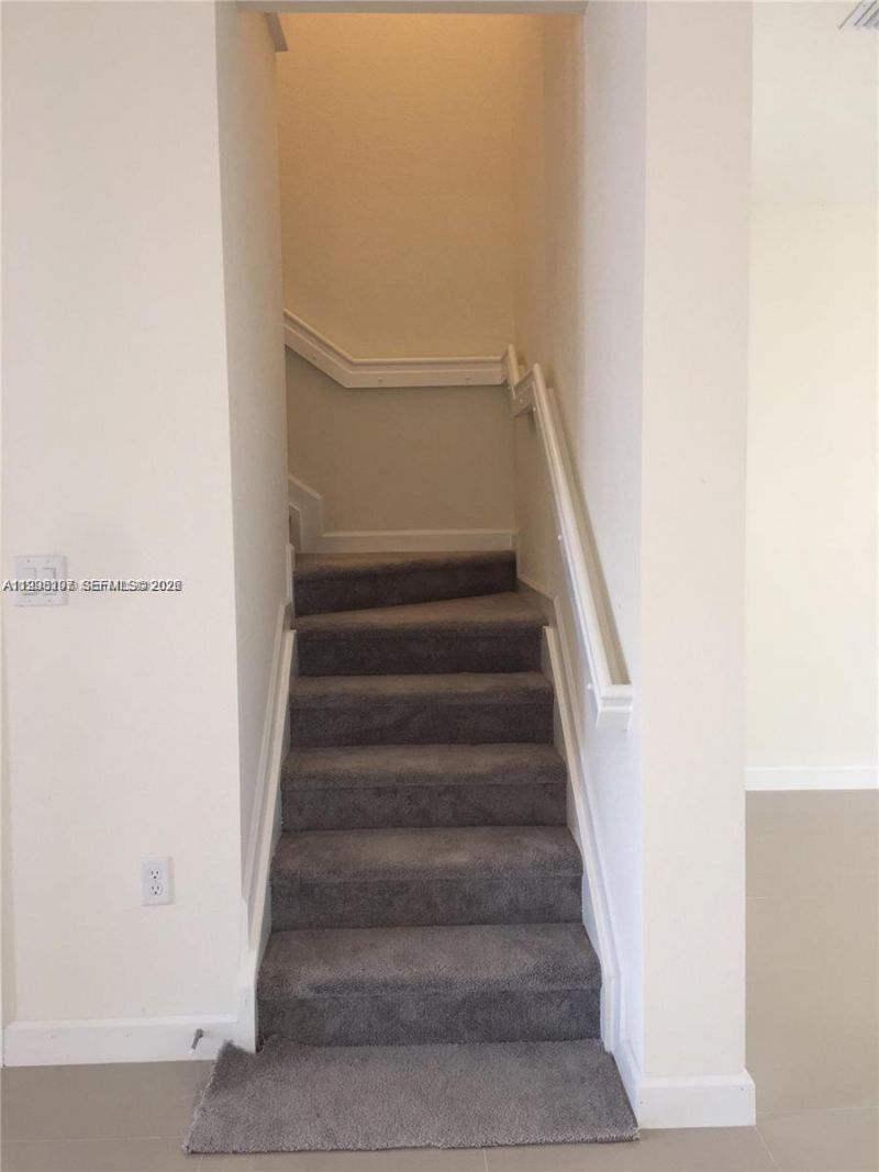 10323 W 34th Ln , Unit 10323, Hialeah, FL 33018 Photo