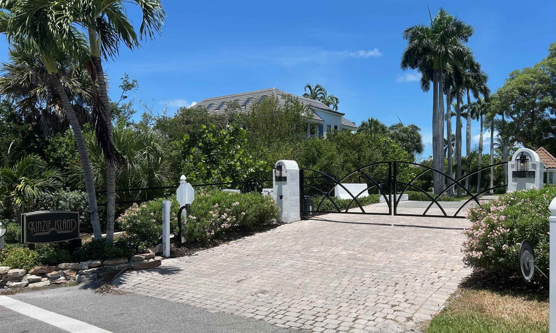 505 Kinzie Island Ct, Sanibel, FL 33957 Photo