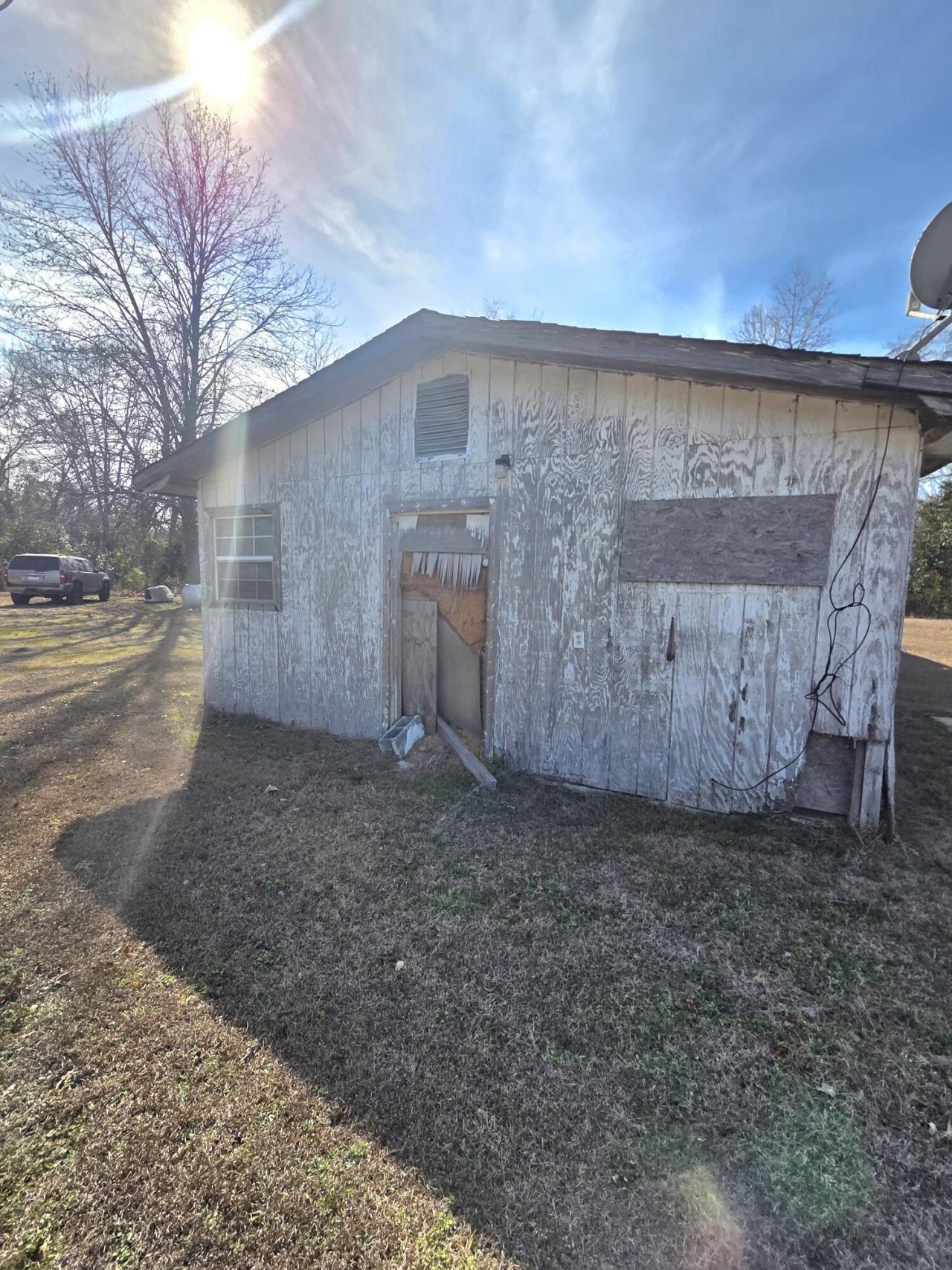 245 Acme Street Photo 22