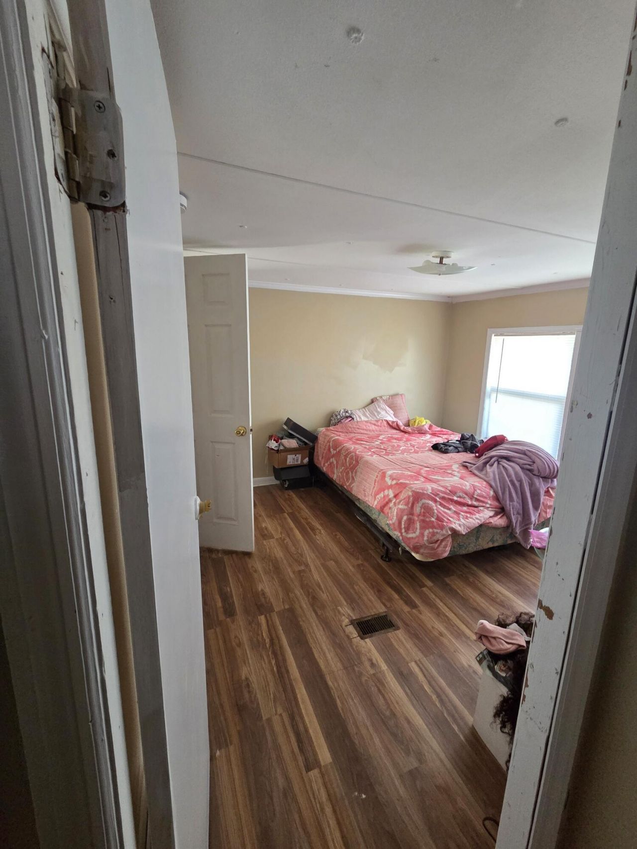 245 Acme Street Photo 8