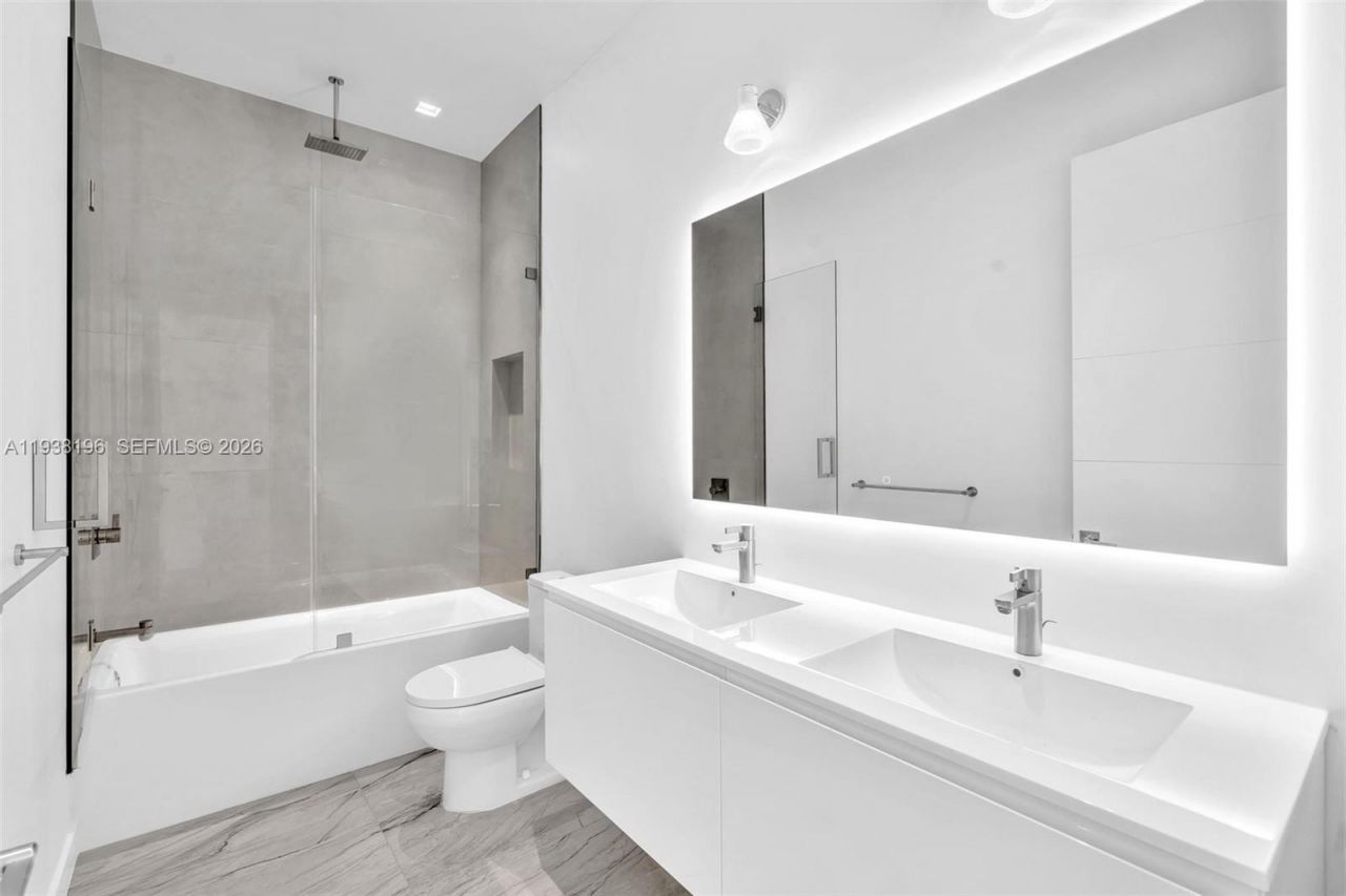 9264 Dickens Ave , Surfside, FL 33154 Photo