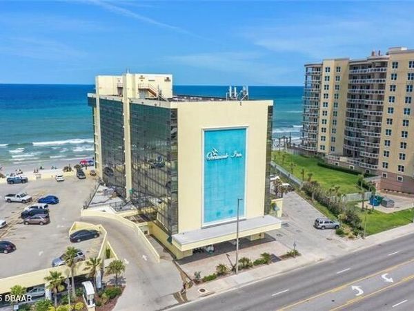 1909 S Atlantic Avenue, Unit 522-523, Daytona Beach, FL 32118