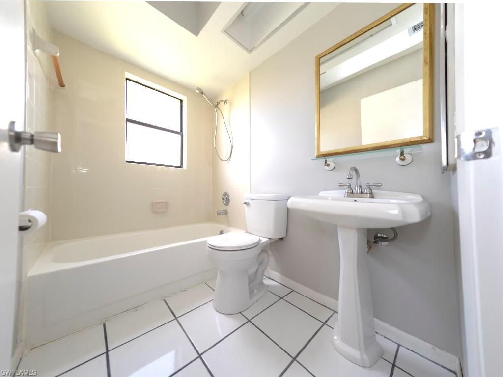15206 Parkside Dr, Unit 201, Fort Myers, FL 33908 Photo
