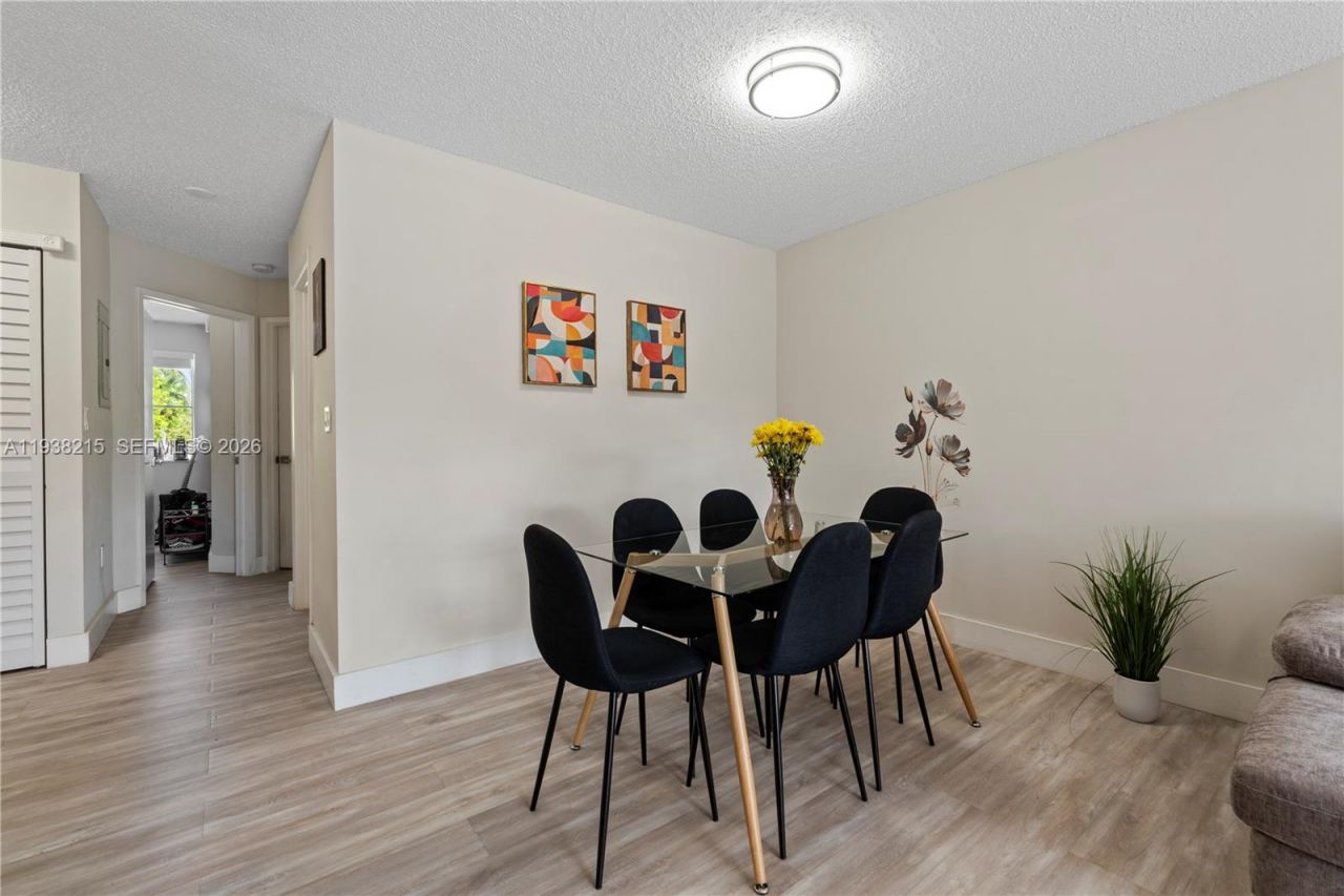4736 NW 114th Ave, Unit 205, Doral, FL 33178 Photo