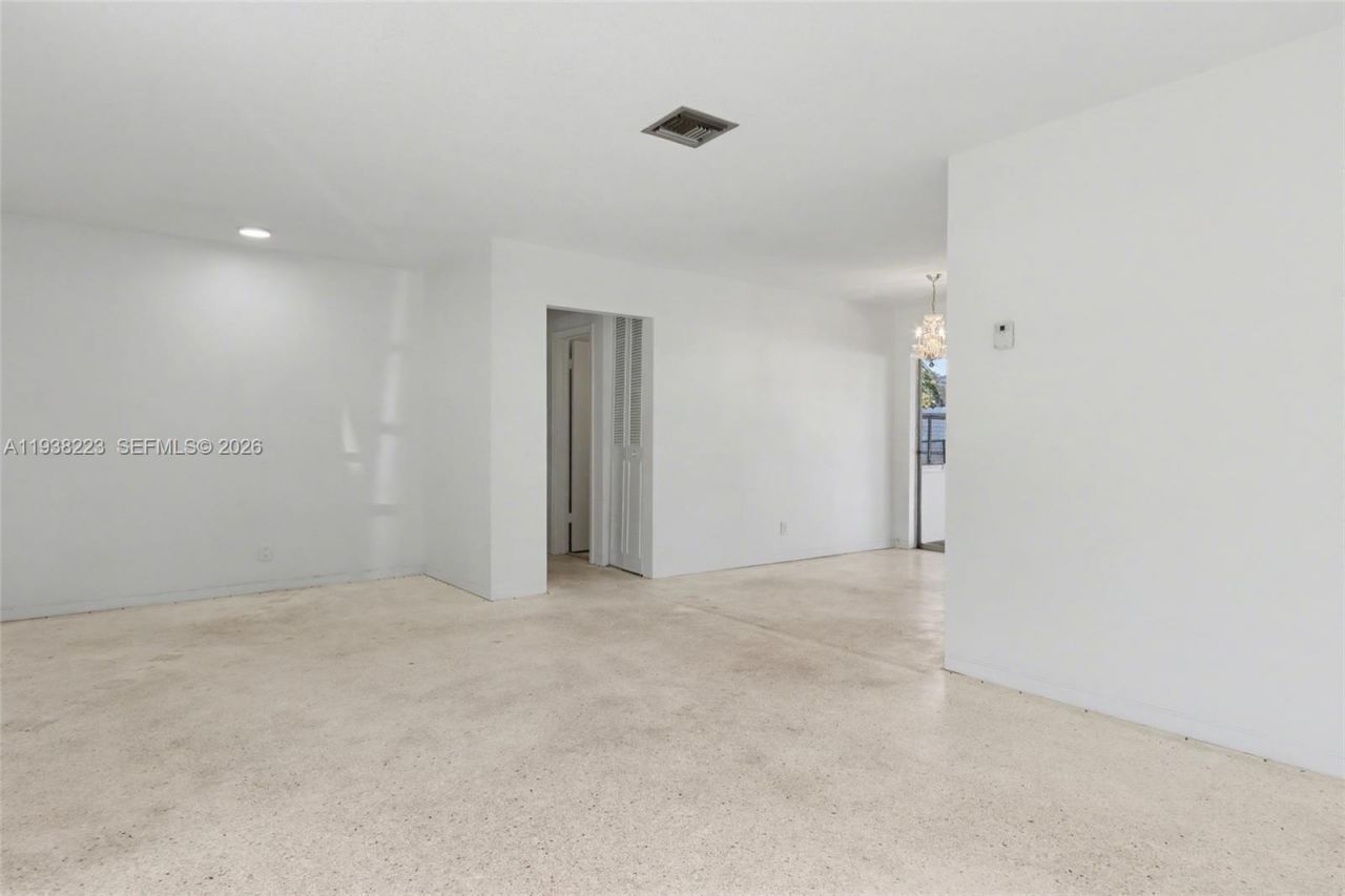 2301 NW 42nd Ave, Lauderhill, FL 33313 Photo