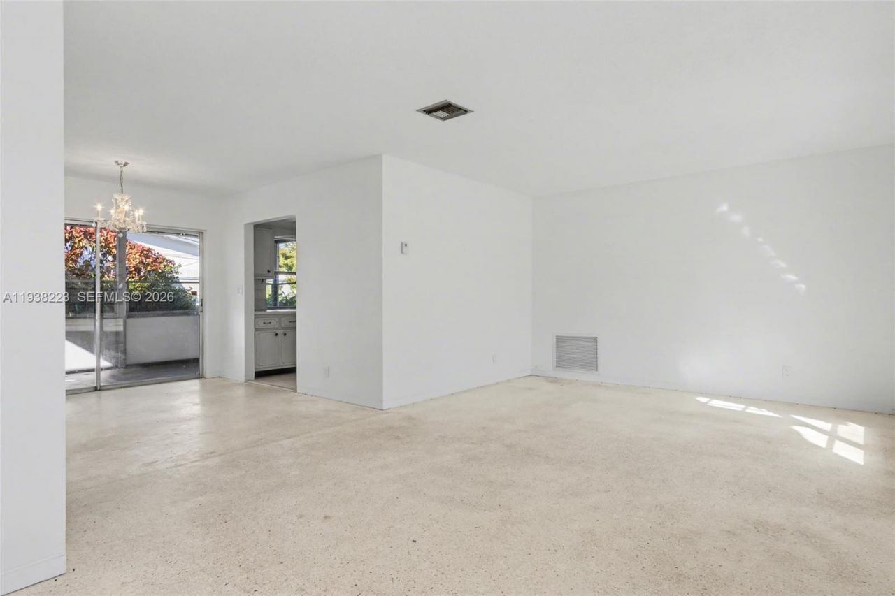 2301 NW 42nd Ave, Lauderhill, FL 33313 Photo